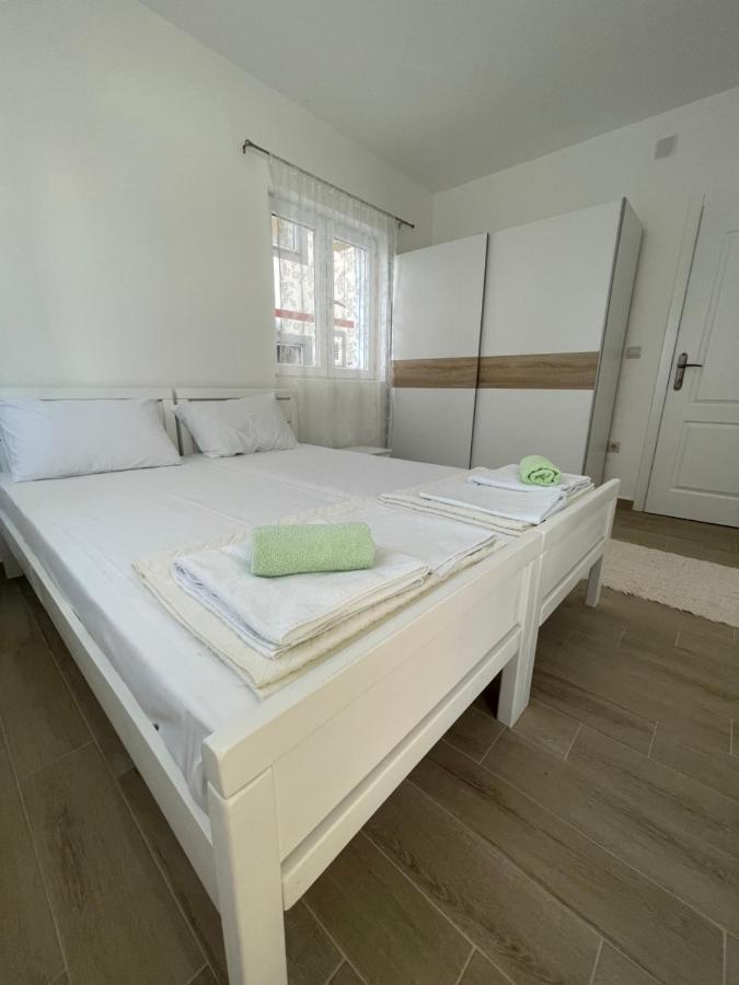 Luna Apartments Budva Exteriör bild